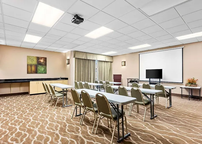 Comfort Suites Panama City Near Tyndall Afb